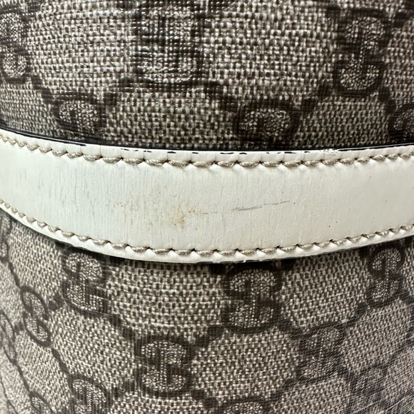 SOLD! Authentic GUCCI GG canvas tote bag - Picture 9 of 11